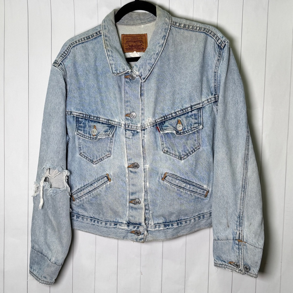 Levi's VTG USA Made Distressed Ripped Denim Jean Jacket Trucker Grunge Small